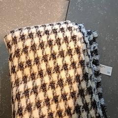 Šátek, jak nahlášeno Ziekenhuis Oost-Limburg pomocí iLost