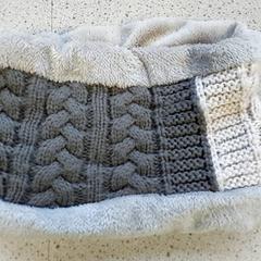 Kleding Sjaal, jak nahlášeno Centraal magazijn pomocí iLost