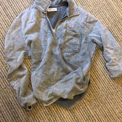 Sveter, ako bolo nahlásené Canisius-Wilhelmina Ziekenhuis pomocou iLost