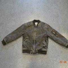 Gilet Jeans stof, a été signalé par Gemeente Leopoldsburg utilisant iLost