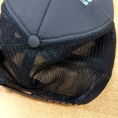 Clothing - Pet Donkerblauw, as reported by Regio Oost-Vlaanderen using iLost