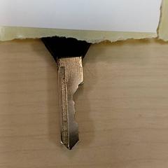 Nyckel clef, rapporterat av IKEA Strasbourg med iLost