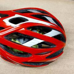 Verschiedene - Fietshelm, gemeldet von Regio Oost-Vlaanderen über iLost