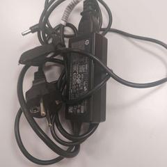 Ładowarka do laptopa Zwart, zgłoszono przez Vrije Universiteit Amsterdam przy użyciu iLost