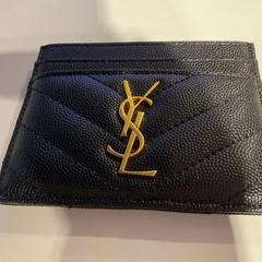 Pasjeshouder Op naam van colom, zoals gemeld door Gemeente Amsterdam met iLost