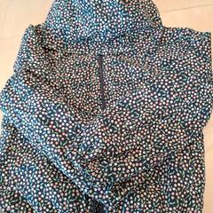 Bonnet enfant fille blouson がiLostで IKEA Lyon Grand Parilly によって報告されました