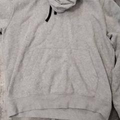 Hoodie, zoals gemeld door Arriva Friesland / Groningen met iLost