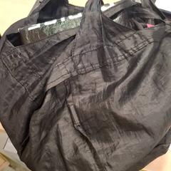 Saco, como reportado por IKEA Grenoble utilizando o iLost