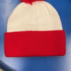 帽子 がiLostで IKEA福岡新宮 によって報告されました