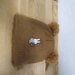 아기모자 Bruin met konijntje, iLost를 사용하여 IKEA Heerlen에 보고됨