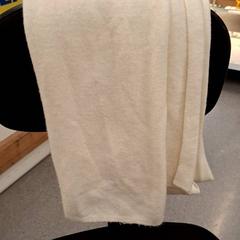 Bufanda Blanche/laine, segons ha informat IKEA Marseille La Valentine mitjançant iLost