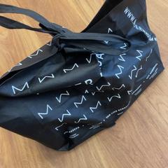 Táska, amint azt GVB az iLost segítségével jelentette.