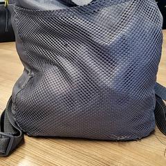 Mochila Grijs, segundo informou Connexxion Noord Holland Noord Hoorn usando iLost