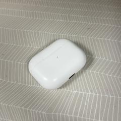 Airpod, as reported by IKEA Gävle using iLost