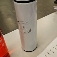 Butelka wody, zgłoszono przez Vrije Universiteit Amsterdam przy użyciu iLost