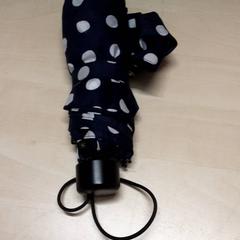 Paraguas, ha sido reportado por Arriva Oost-Brabant con iLost