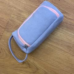 ペンケース がiLostで HTM によって報告されました