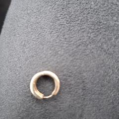 Oorbel a été signalé sur iLost