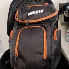 Rugtas Basic fit, as reported by Arriva Infoshop Enschede using iLost