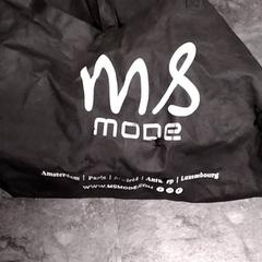 Sac, a été signalé par Arriva Friesland / Groningen utilisant iLost