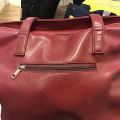 Borsa, come riportato da U-OV Utrecht utilizzando iLost