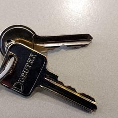 Keys, as reported by Centraal magazijn using iLost
