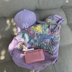 Paarse tas، كما تم الإبلاغ عنه عبر iLost