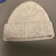 Beanie Grey, amint azt MEININGER Hotel Copenhagen az iLost segítségével jelentette.