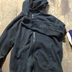 Chaleco Zwart, ha sido reportado por De Heeren van Aemstel con iLost