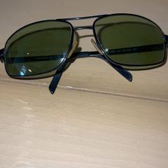 Okulary słoneczne, zgłoszono przez Familie Resort Molenwaard przy użyciu iLost