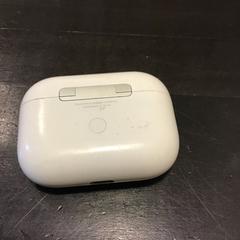 Earcase, como reportado por Qbuzz U-OV utilizando o iLost