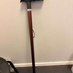 İLost kullanarak Ramada by Wyndham Amsterdam Airport Schiphol tarafından bildirildiği gibi Baston wood brown