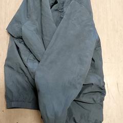 의류 Jas, iLost를 사용하여 Regio Antwerpen - Brussel에 보고됨