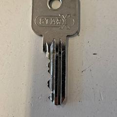 Clé, a été signalé par GVB utilisant iLost