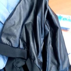 Jakke, som rapportert av Regio Limburg - Leuven ved bruk av iLost