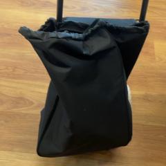 Targonca, amint azt GVB az iLost segítségével jelentette.