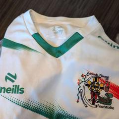 Camiseta, segundo informou Inntel Hotels Utrecht Centre usando iLost