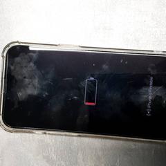 Telefon phone Apple, jak nahlášeno Arriva Friesland / Groningen pomocí iLost