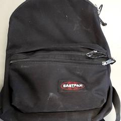 Ryggsekk Zwart, som rapportert av Centraal magazijn ved bruk av iLost