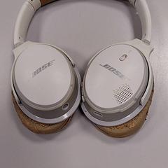 İLost kullanarak Vrije Universiteit Amsterdam tarafından bildirildiği gibi Kulaklıklar Wit