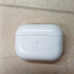 Hörlursfodral, rapporterat av Qbuzz GD Groningen Peizerweg med iLost