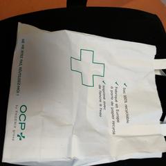 Bolsa pharmacie, segundo informou TCL usando iLost