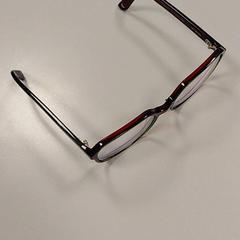 Glasses, as reported by Vrije Universiteit Amsterdam using iLost