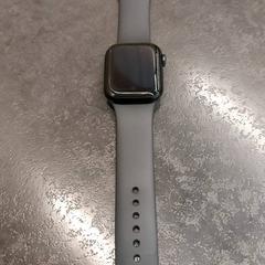 Smartwatch, a été signalé par Rotterdam The Hague Airport utilisant iLost