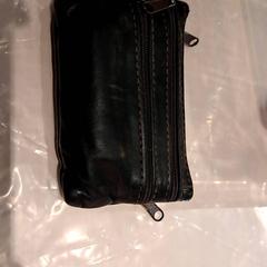 Portemonnee Niet bekend، كما تم الإبلاغ عنه بواسطة IKEA Wilrijk عبر iLost