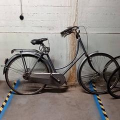 Bicicleta de senhora old dutch Grijs, como reportado por Fietsdepot Hasselt utilizando o iLost