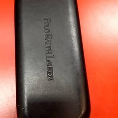 Estuche para gafas con gafas, ha sido reportado por UvA REC con iLost