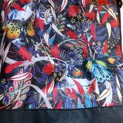 Bolsa - jute draagtas, segundo informou Regio Antwerpen - Brussel usando iLost