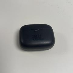 Fodral för hörlurar earphone, rapporterat av ibis Styles Rotterdam Ahoy med iLost