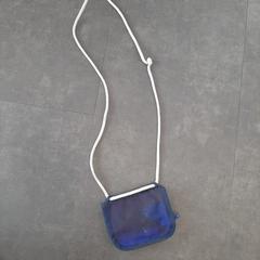 Bauchtasche blau, come riportato da Wilmering Vechta utilizzando iLost